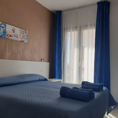 ゲストハウス Caletta Sul Mare 3*