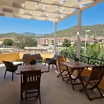 Caletta Sul Mare בית הארחה 3*