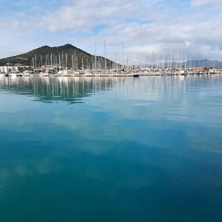 Caletta Sul Mare Πανσιόν 3*